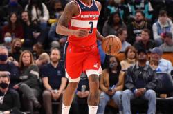 包含Scout关键节点逆转，美国队带队取胜！的词条