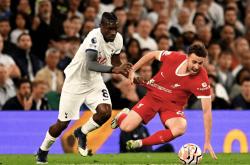  安菲尔德奇迹全场回放詹俊解说 